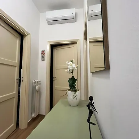 Apartment Appartamento-lacasanelcortile